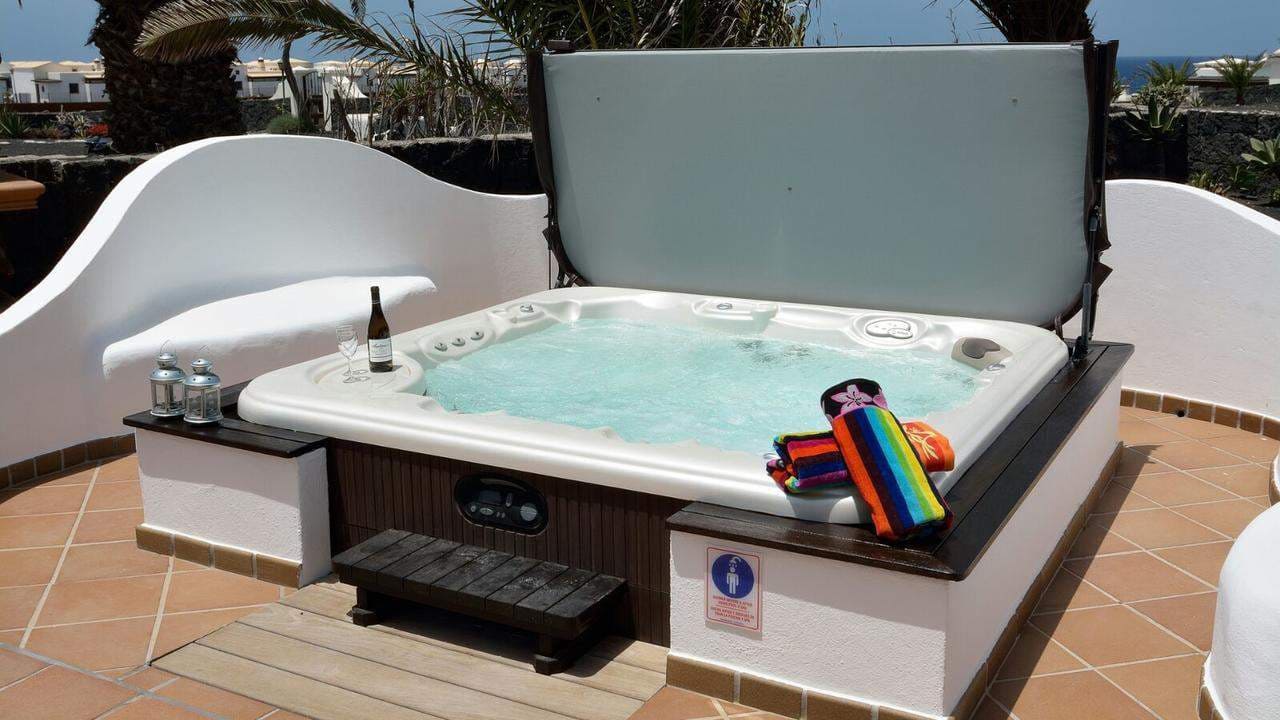 3 soverom Villa til salgs i Playa Blanca med svømmebasseng - € 799 000 (Ref: 7769762)