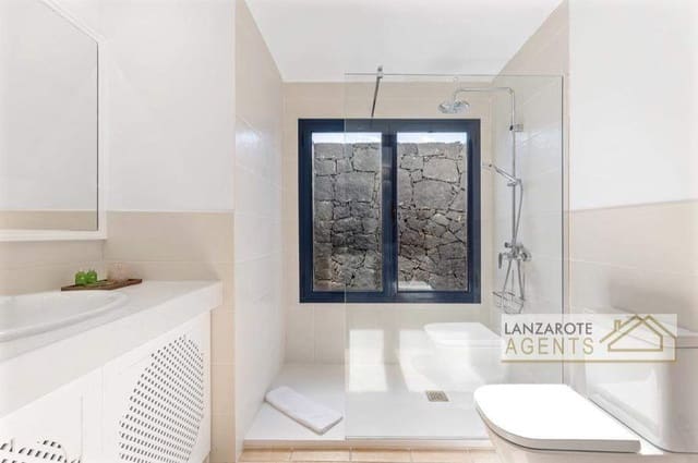 2 soveværelse Villa til salg i Playa Blanca, Yaiza - € 598.500 (Ref: 7769767)