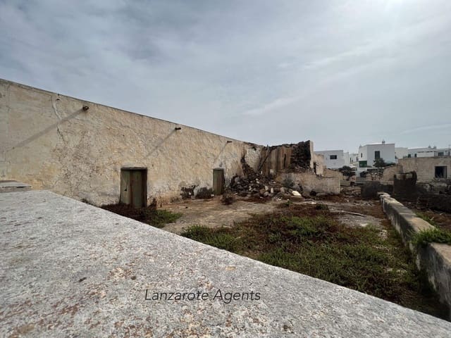 2 soveværelse Villa til salg i Yaiza - € 295.000 (Ref: 7836197)