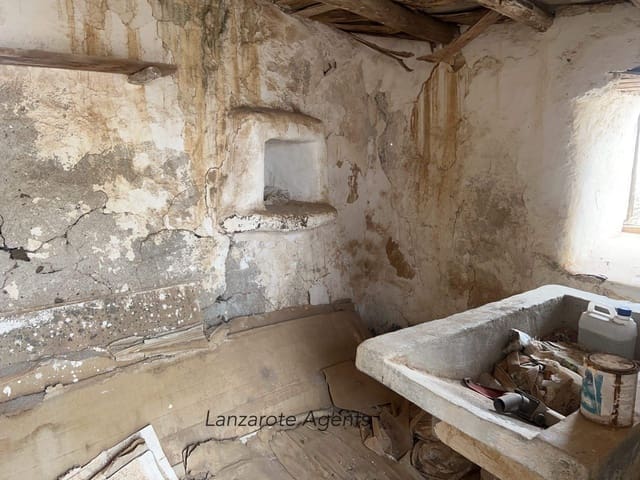 2 soveværelse Villa til salg i Yaiza - € 295.000 (Ref: 7836197)