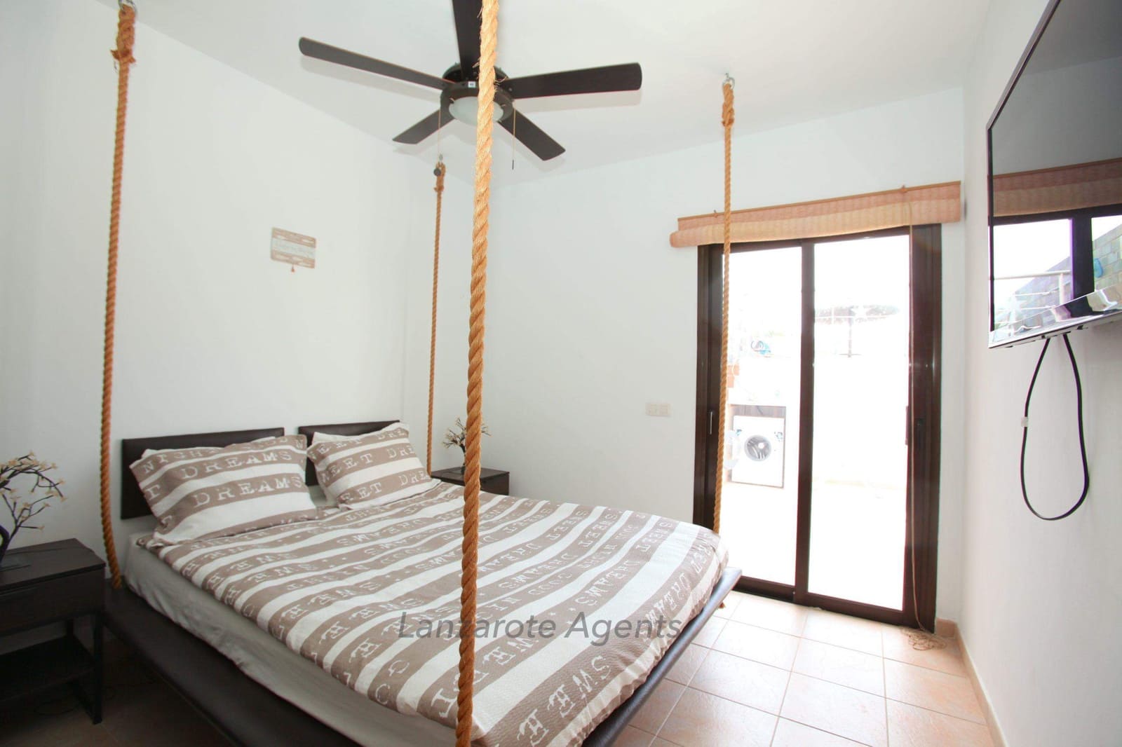 4 soverom Villa til salgs i Playa Blanca - € 799 000 (Ref: 7867085)