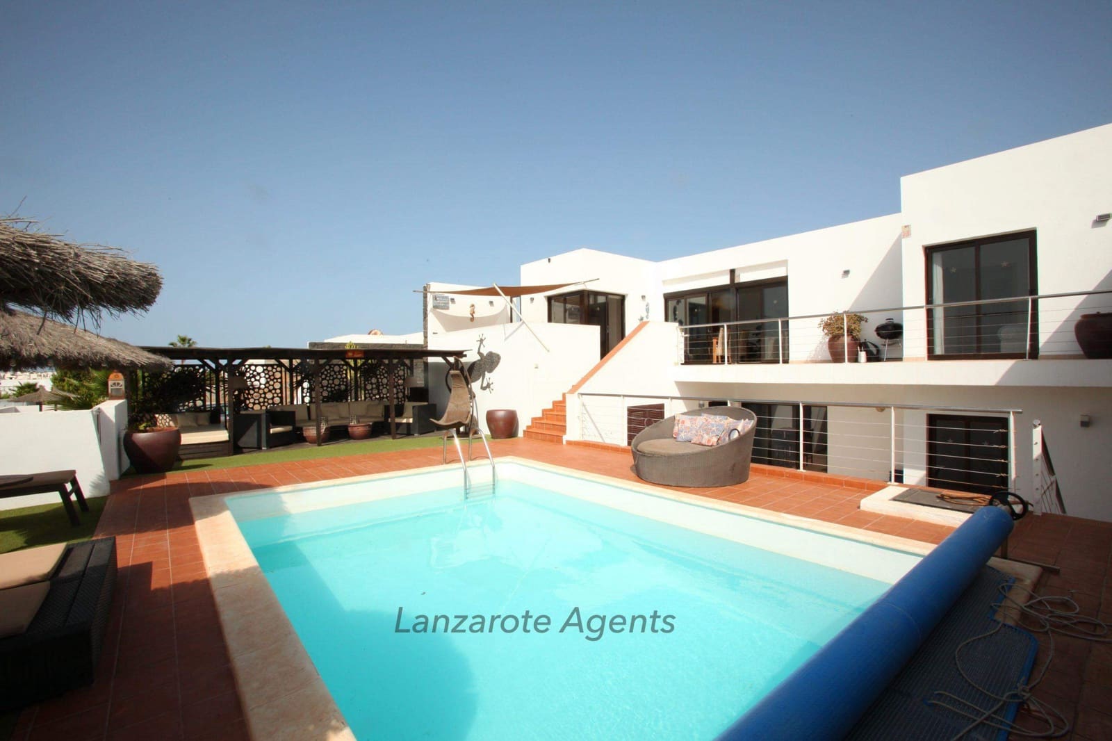 4 Zimmer Villa zu verkaufen in Playa Blanca mit Pool - 799.000 € (Ref: 7867085)