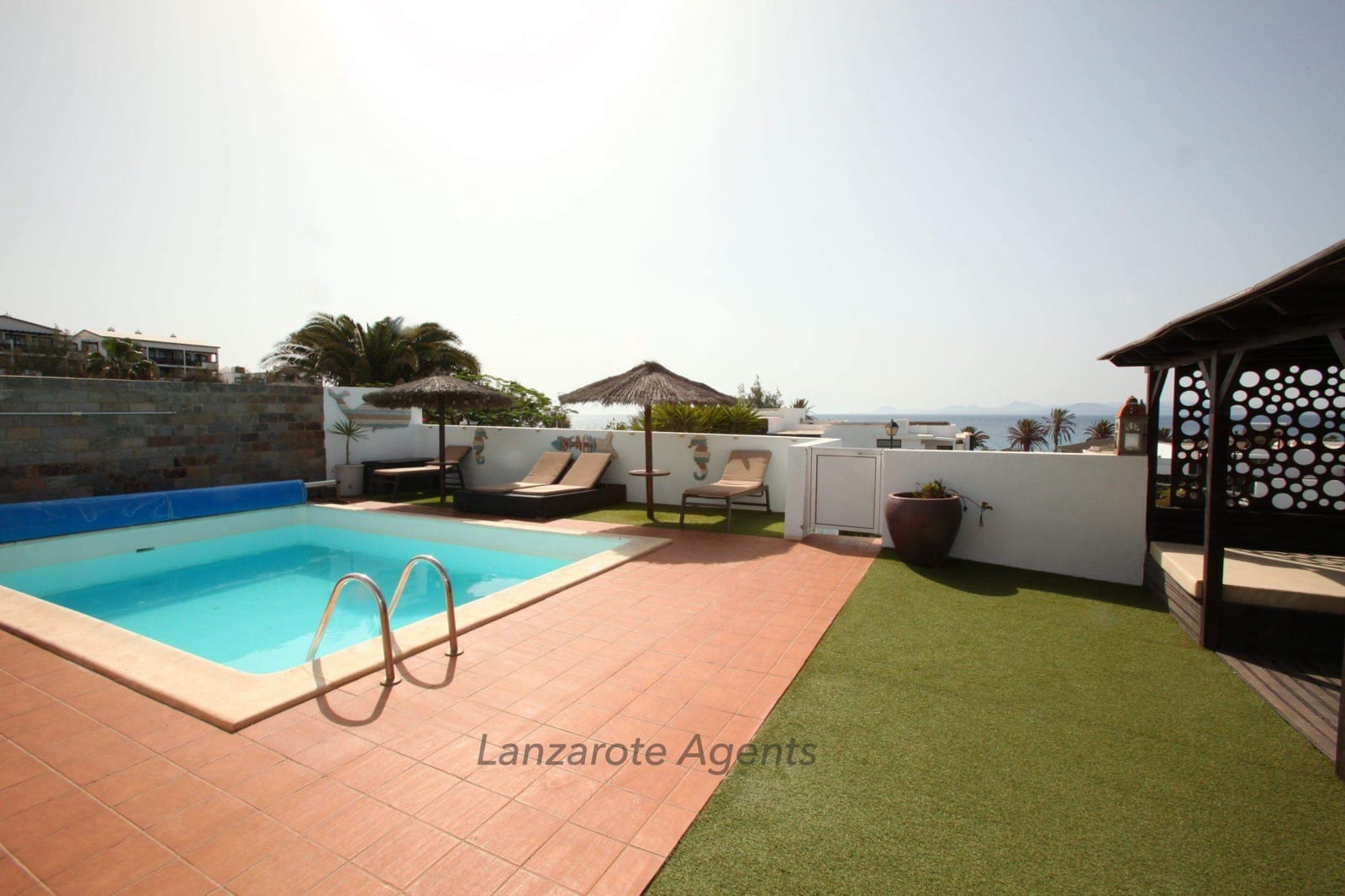 4 Zimmer Villa zu verkaufen in Playa Blanca mit Pool - 799.000 € (Ref: 7867085)