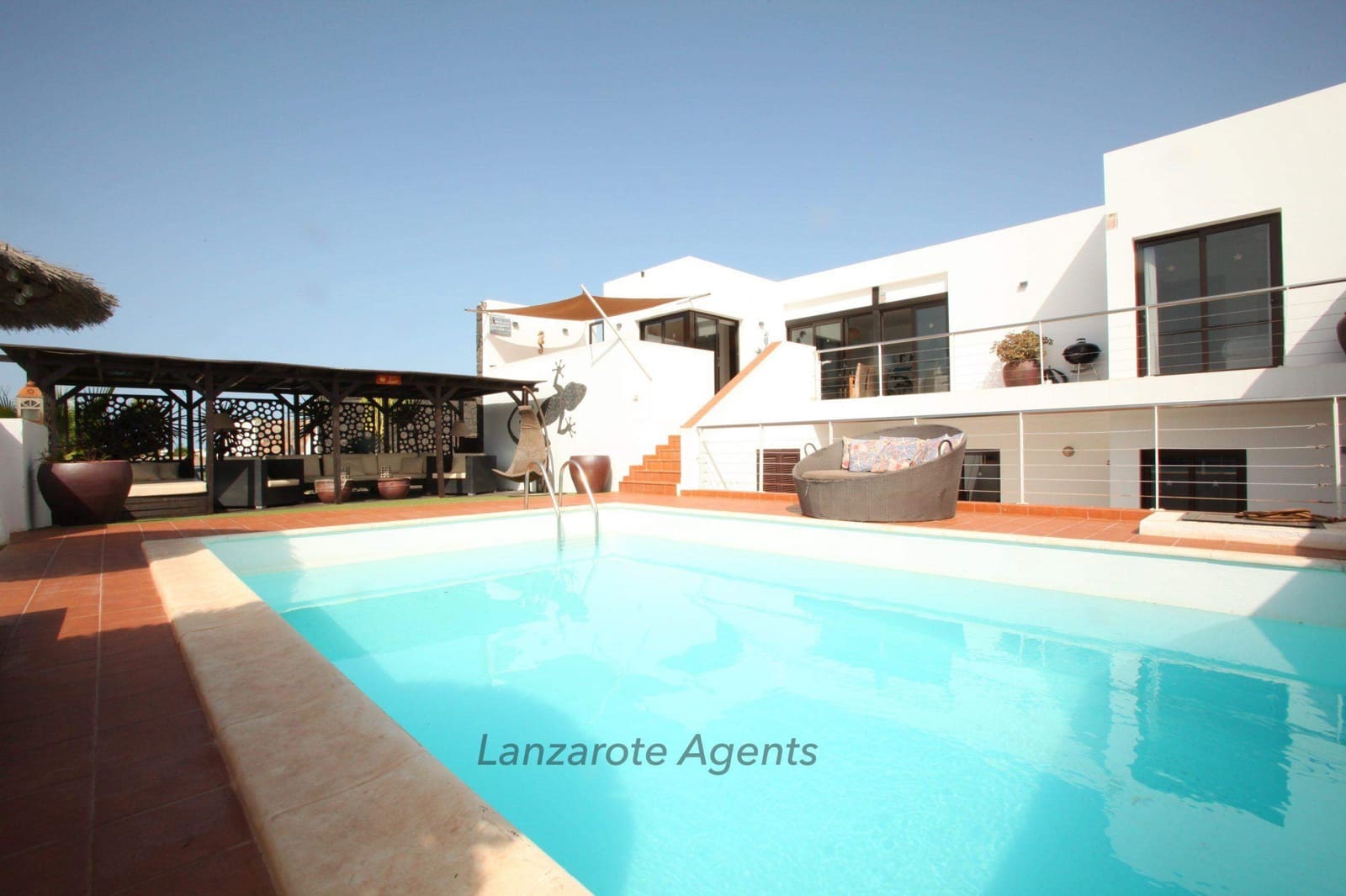 4 Zimmer Villa zu verkaufen in Playa Blanca mit Pool - 799.000 € (Ref: 7867085)