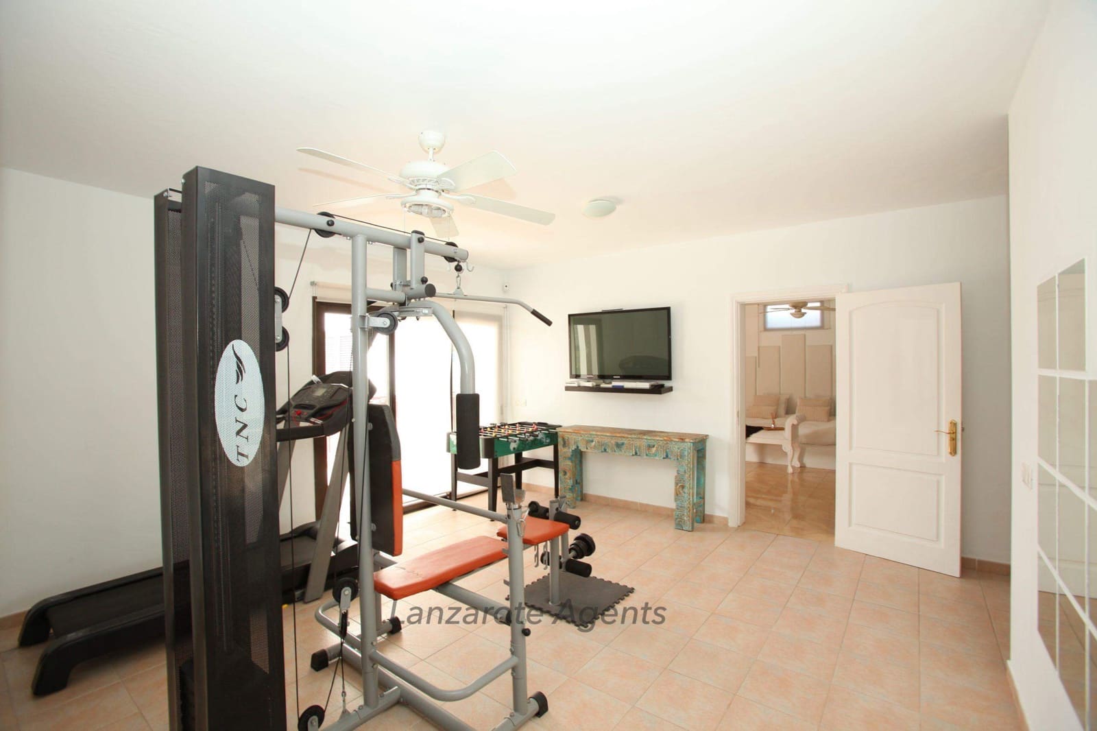 4 Zimmer Villa zu verkaufen in Playa Blanca mit Pool - 799.000 € (Ref: 7867085)