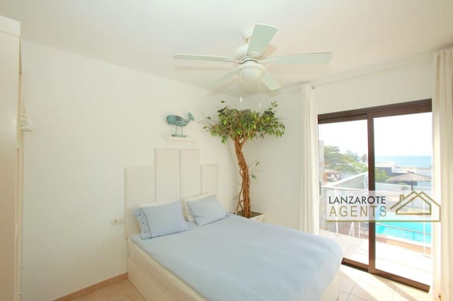 4 Zimmer Villa zu verkaufen in Playa Blanca, Yaiza mit Pool - 799.000 € (Ref: 7867085)