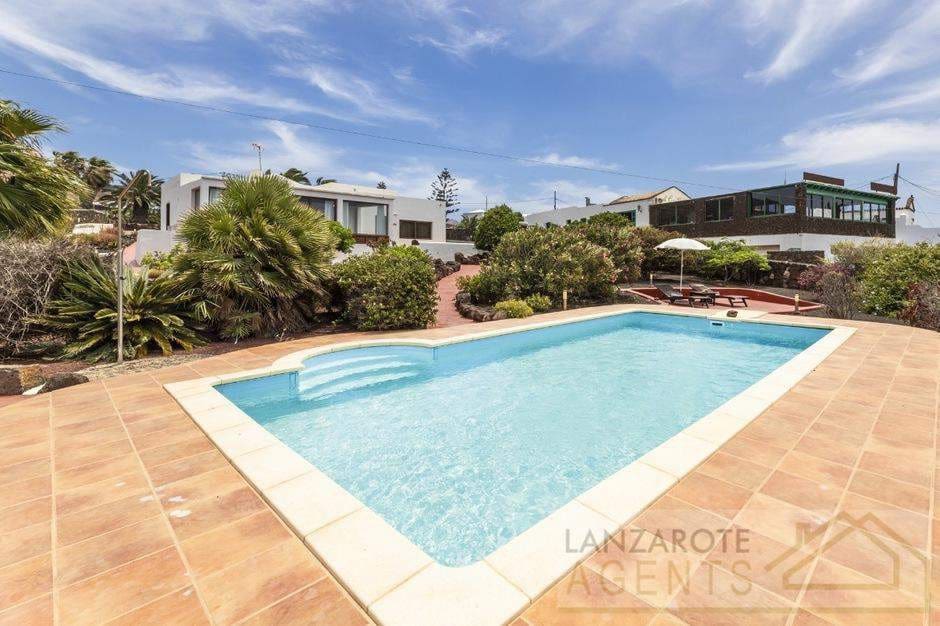 4 chambre Villa/Maison à vendre à Las Brenas - 795 000 € (Ref: 7971253)