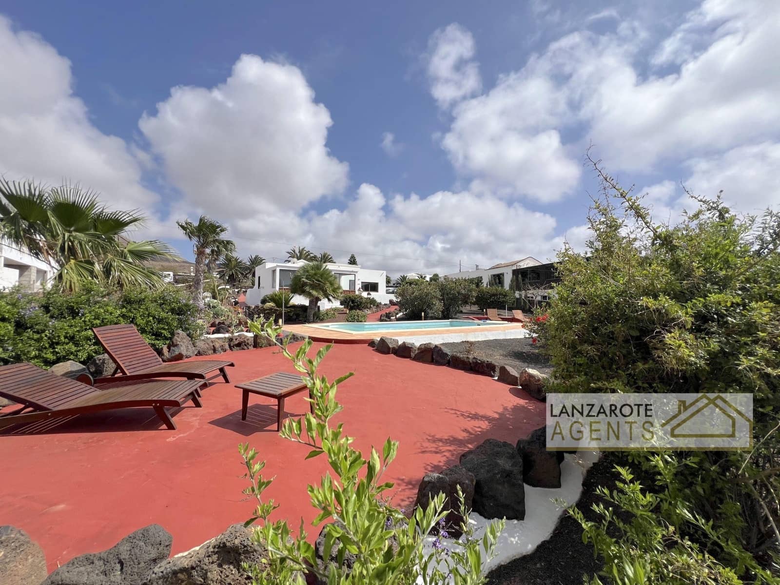 4 bedroom Villa for sale in Las Brenas - € 795,000 (Ref: 7971253)