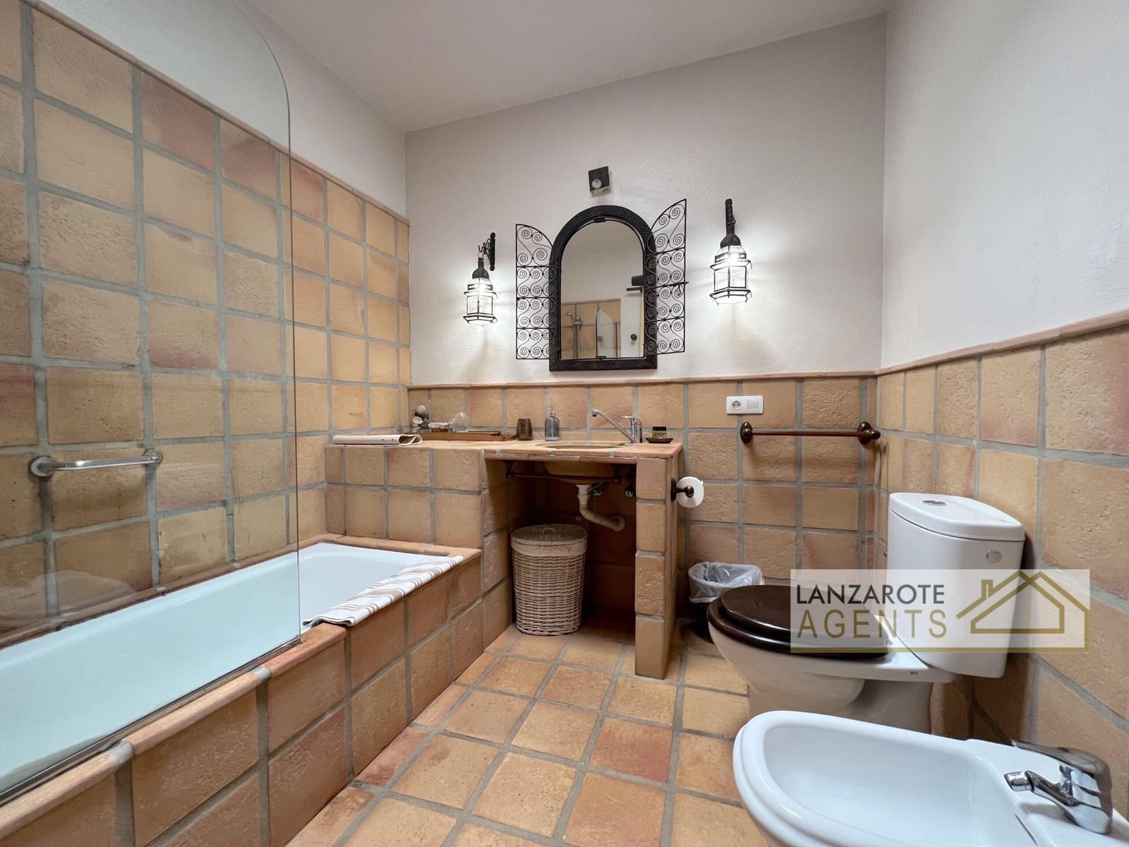 4 soverom Villa til salgs i Las Brenas med svømmebasseng - € 795 000 (Ref: 7971253)