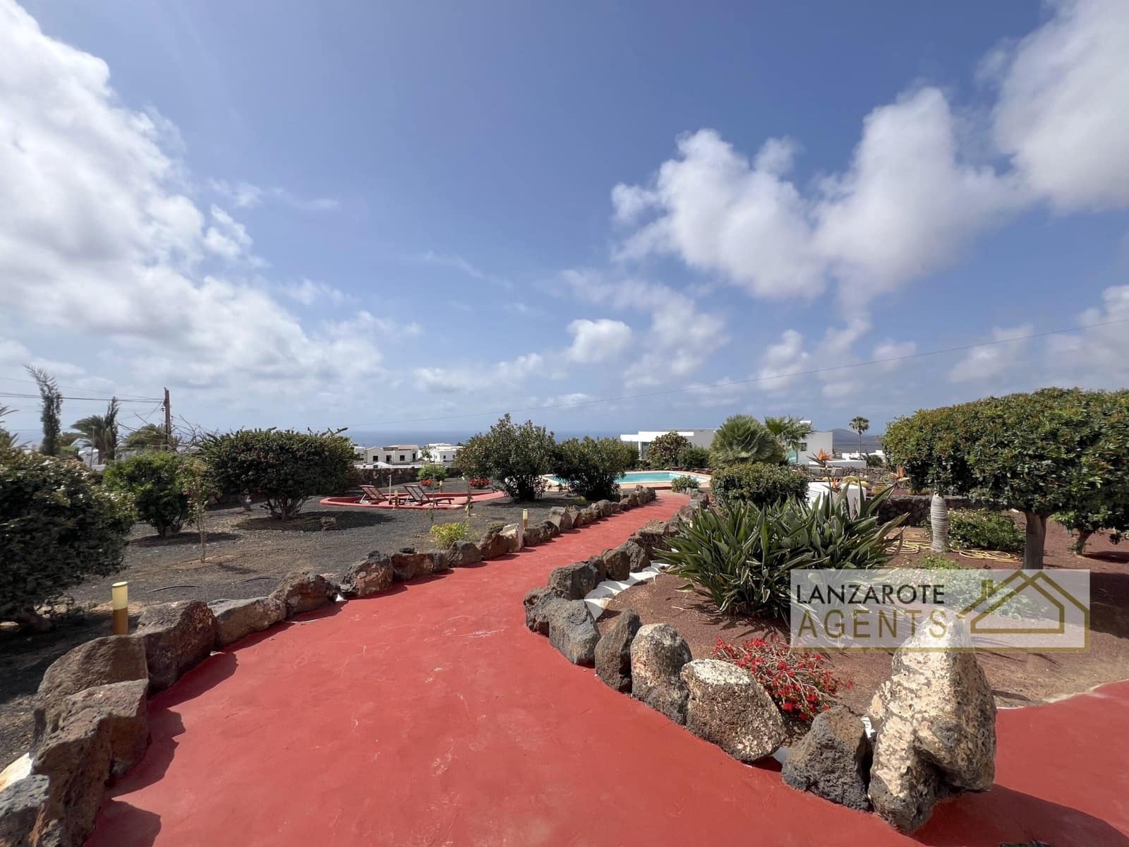 4 soverom Villa til salgs i Las Brenas med svømmebasseng - € 795 000 (Ref: 7971253)