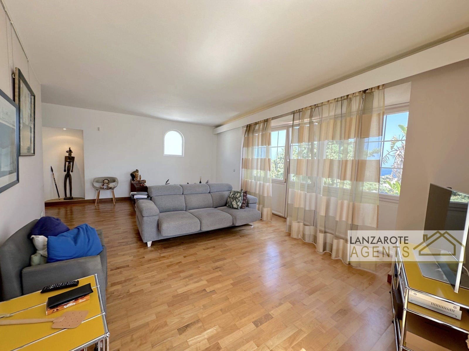 4 soveværelse Villa til salg i Puerto Calero med garage - € 1.800.000 (Ref: 8404304)