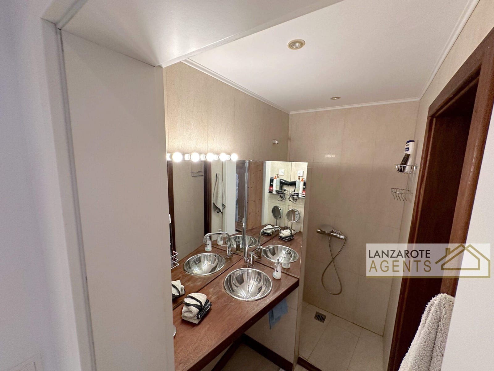 4 soveværelse Villa til salg i Puerto Calero med garage - € 1.800.000 (Ref: 8404304)