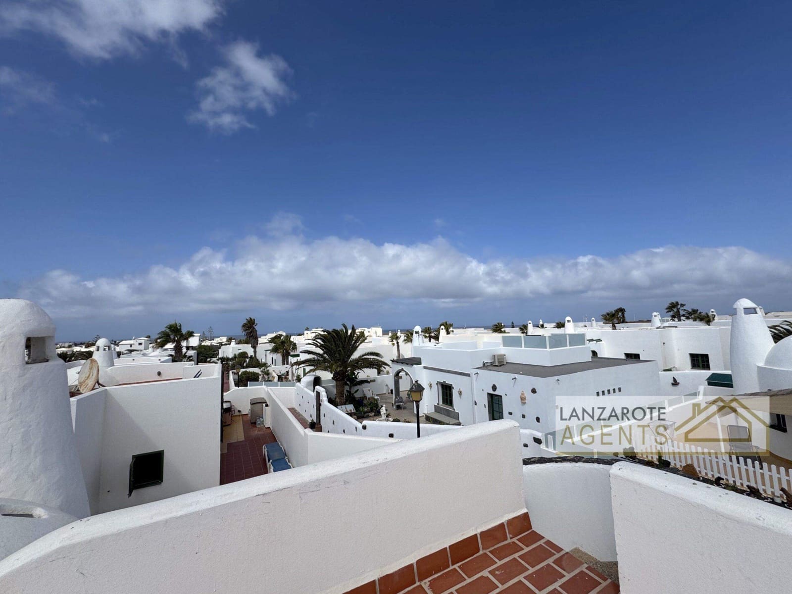 2 Zimmer Bungalow zu verkaufen in Playa Blanca mit Pool - 280.000 € (Ref: 8482534)