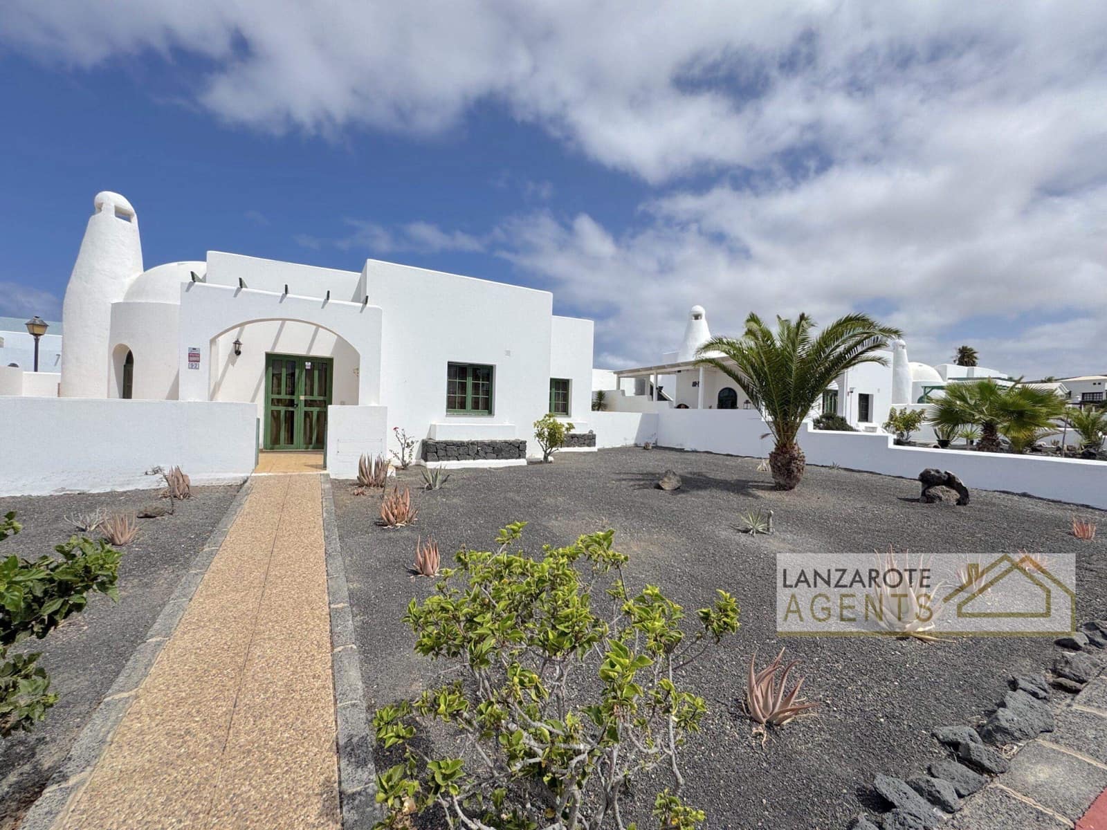 2 chambre Bungalow à vendre à Playa Blanca avec piscine - 280 000 € (Ref: 8482534)