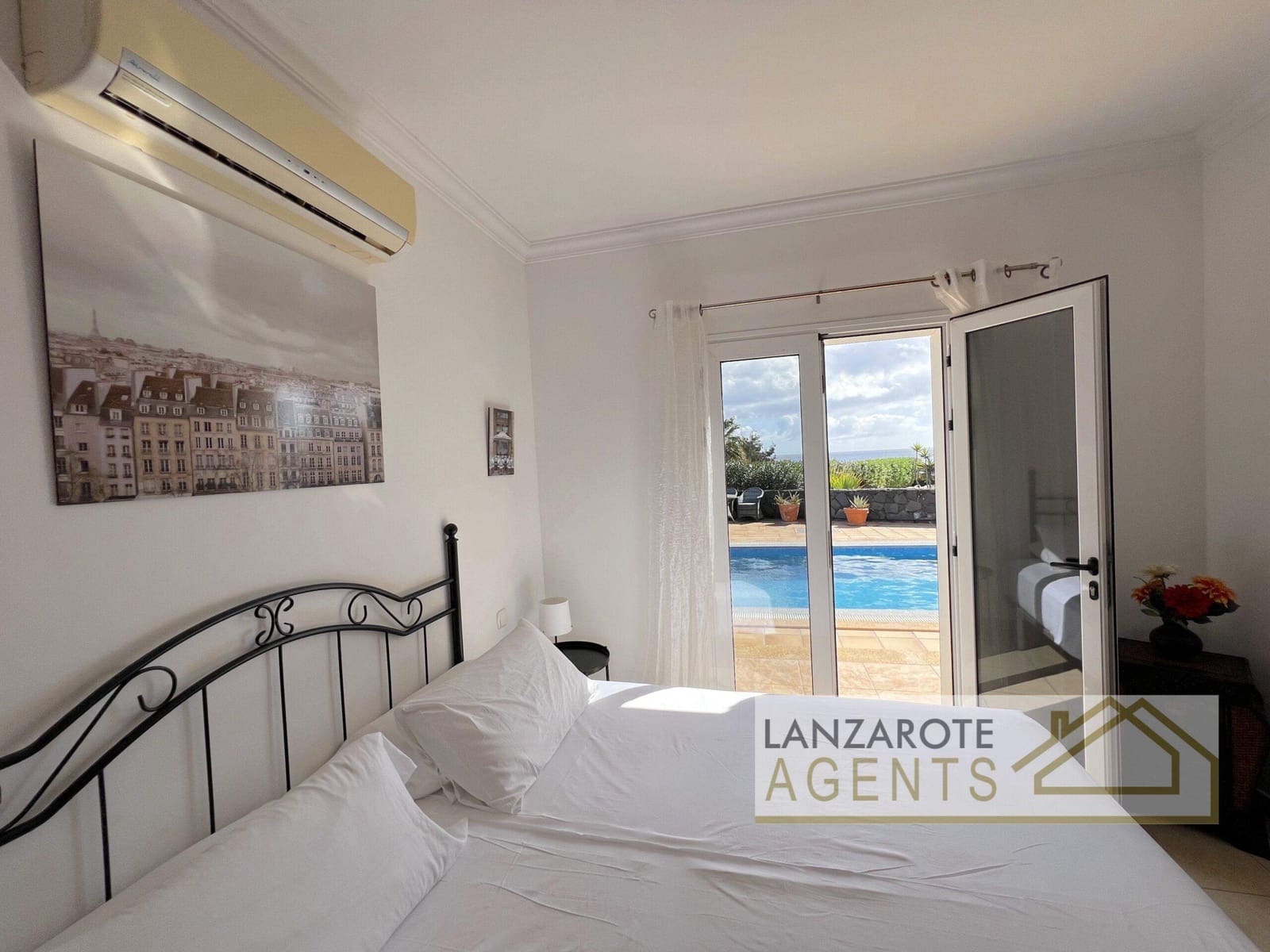 4 soveværelse Villa til salg i Playa Blanca - € 849.000 (Ref: 8637220)