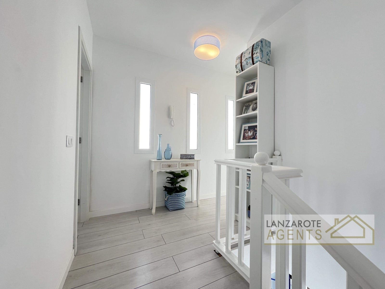 3 soverom Villa til salgs i Playa Blanca - € 497 000 (Ref: 8682687)