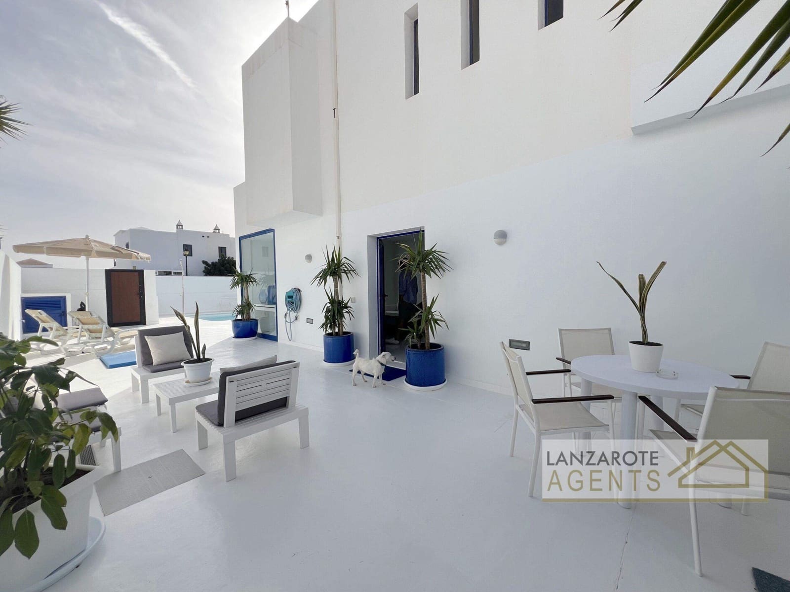 3 soverom Villa til salgs i Playa Blanca - € 497 000 (Ref: 8682687)