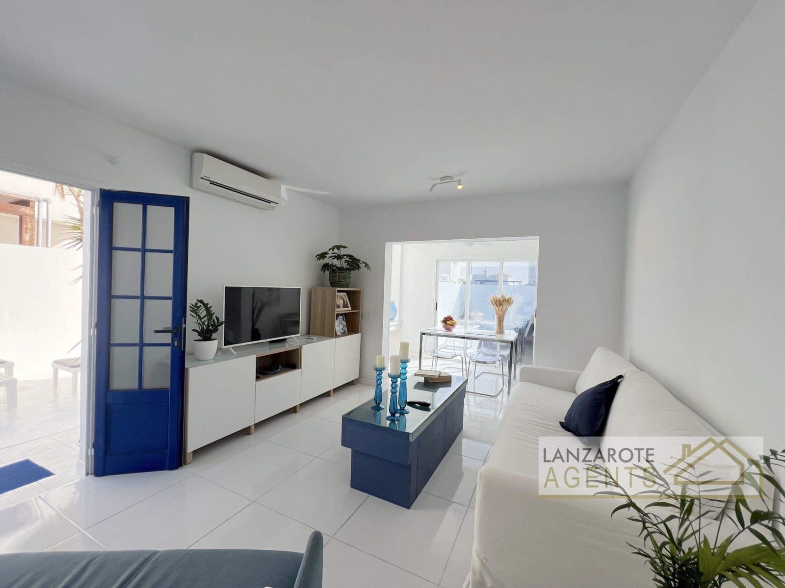 3 soverom Villa til salgs i Playa Blanca - € 497 000 (Ref: 8682687)