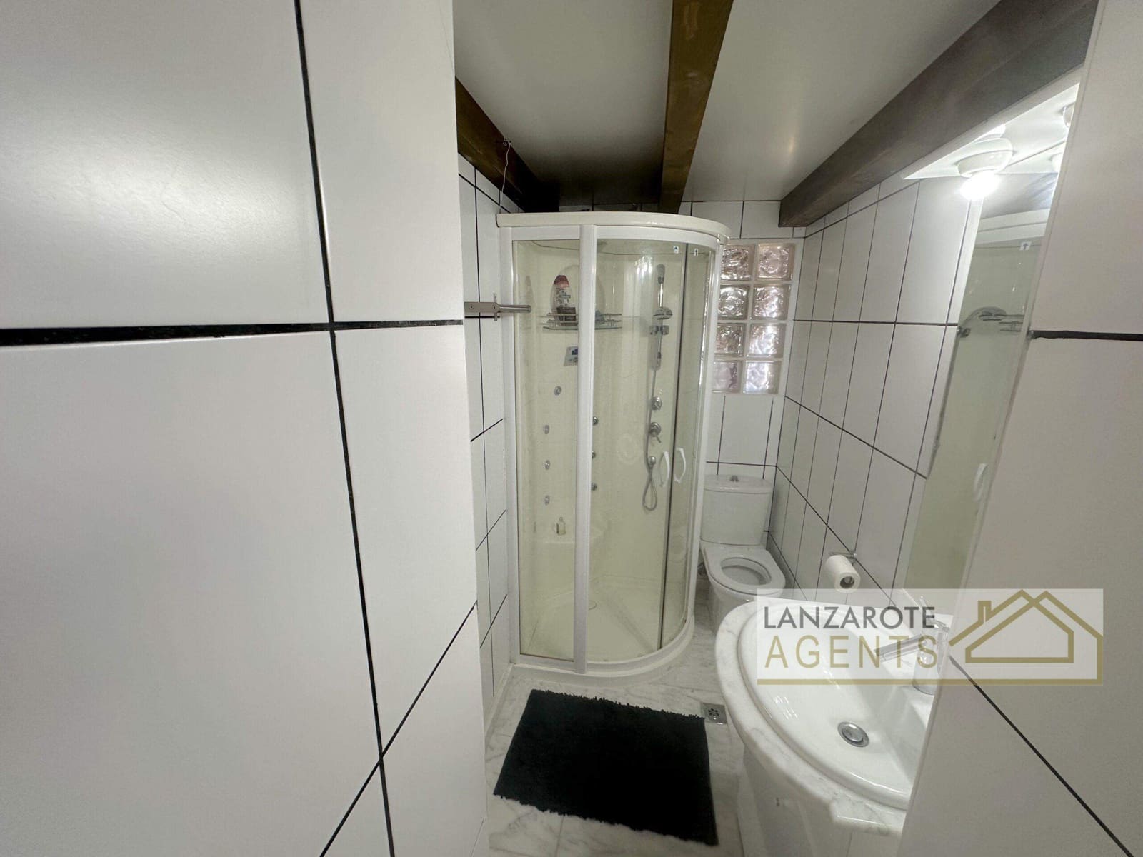 2 soveværelse Villa til salg i Tinajo - € 625.000 (Ref: 8735872)