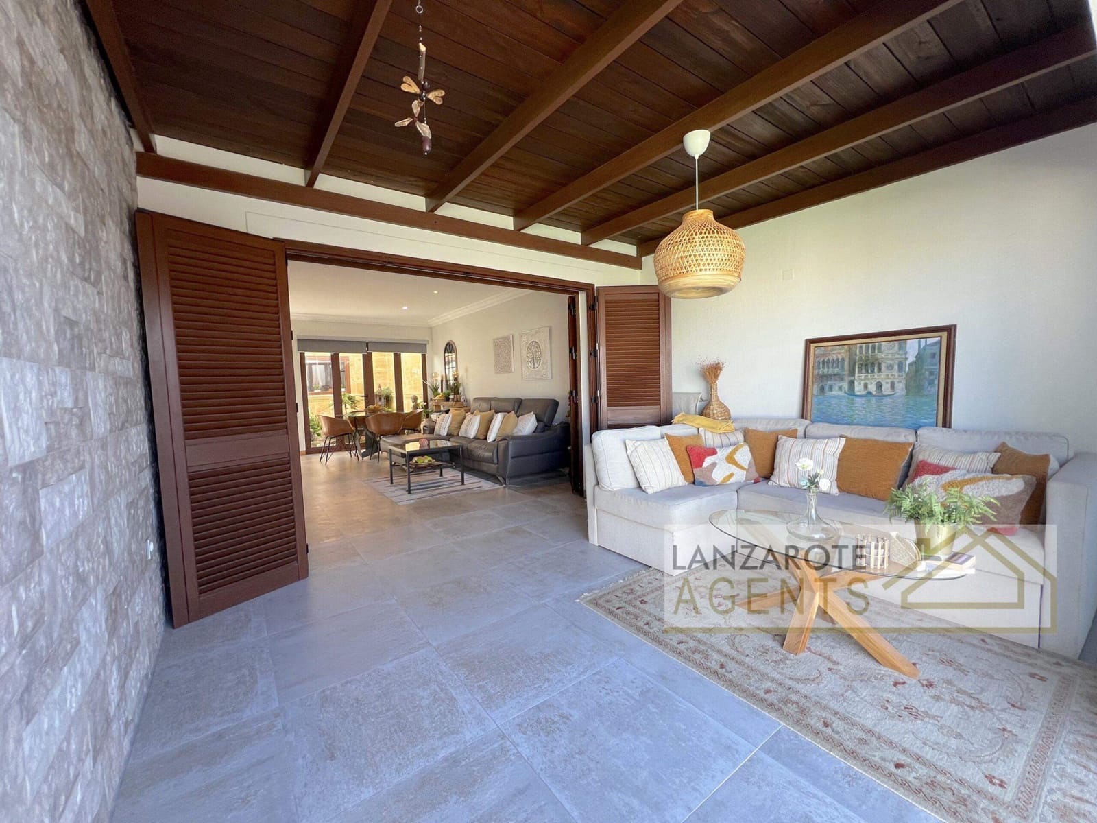 3 soveværelse Villa til salg i Playa Blanca med swimmingpool - € 715.000 (Ref: 8802499)