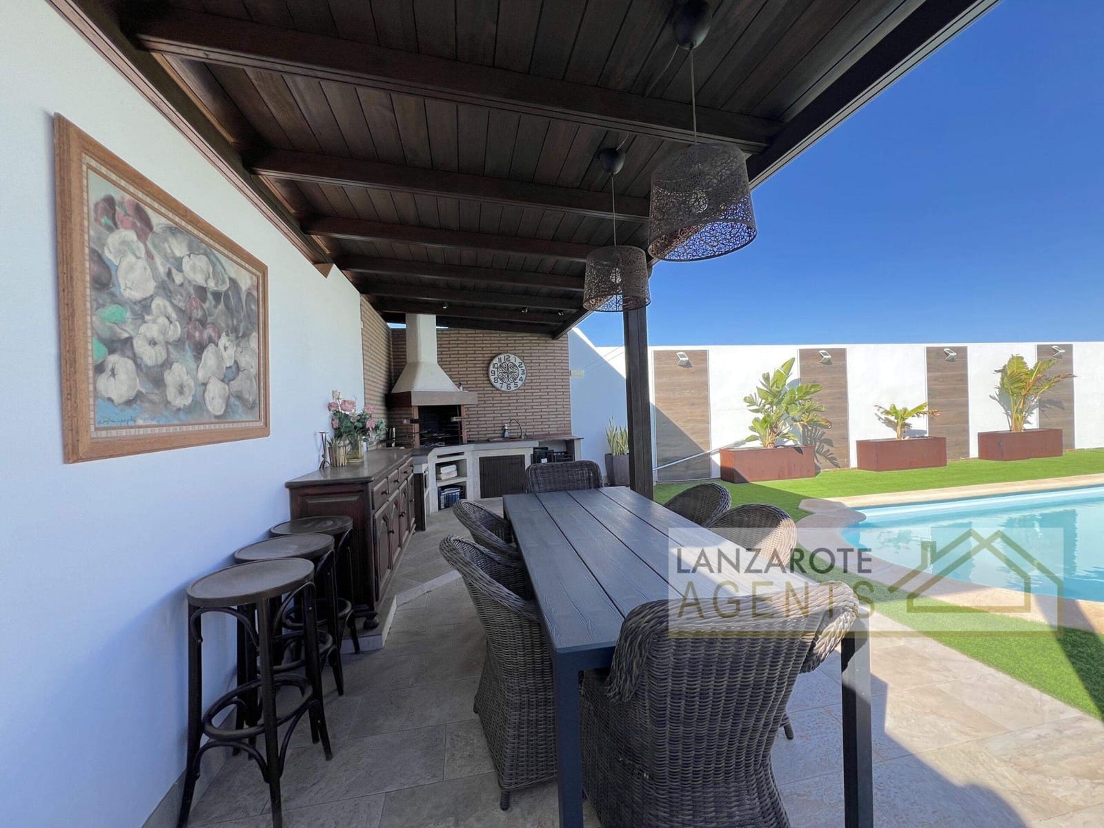 3 soveværelse Villa til salg i Playa Blanca med swimmingpool - € 715.000 (Ref: 8802499)