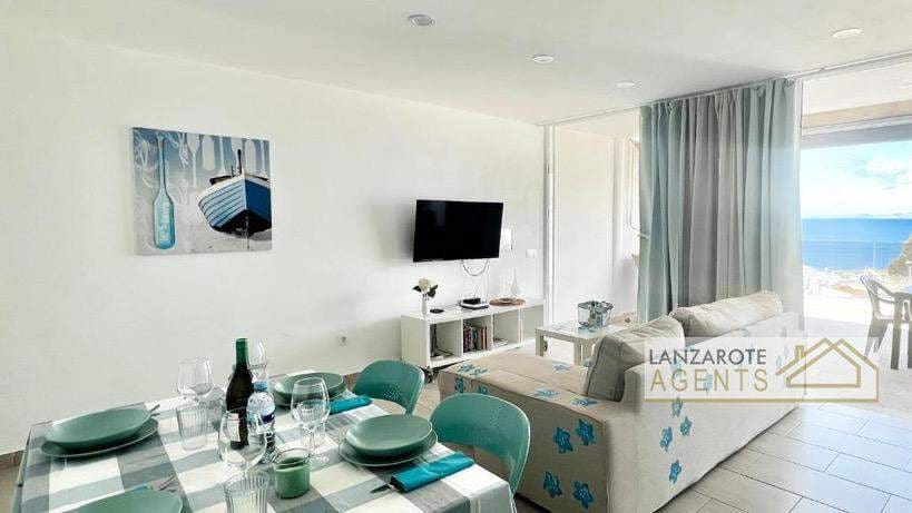 2 quarto Apartamento para venda em Puerto del Carmen com piscina - 630 000 € (Ref: 8813446)