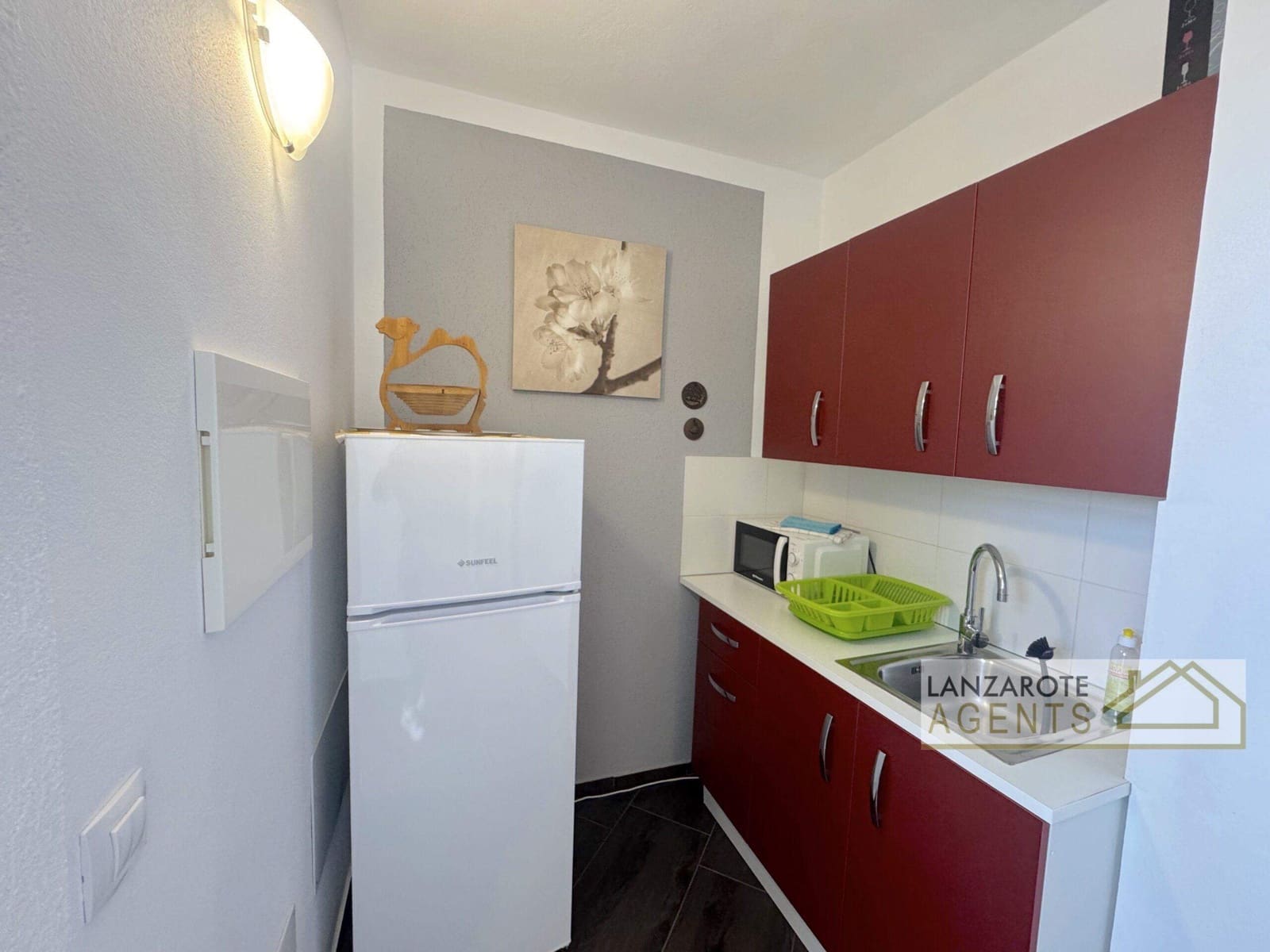 4 slaapkamer Halfvrijstaande villa te koop in Playa Blanca - € 529.000 (Ref: 8960893)