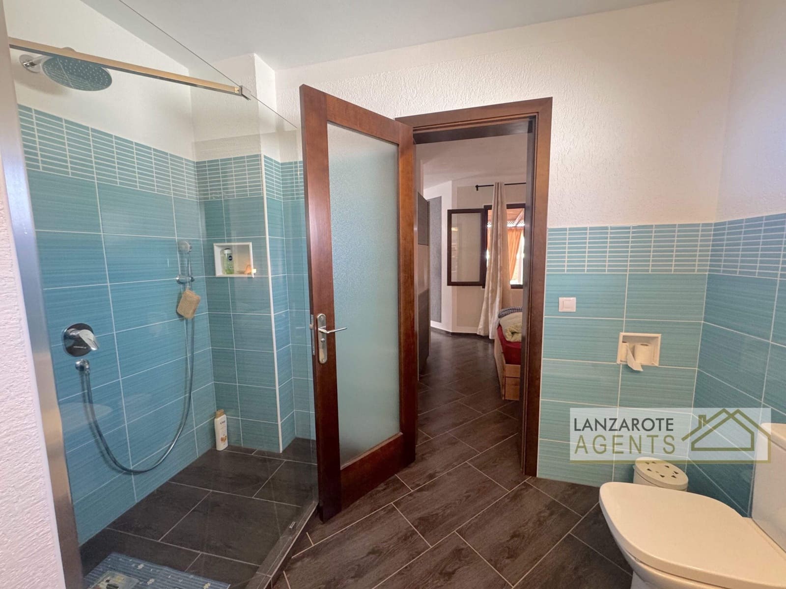 4 slaapkamer Halfvrijstaande villa te koop in Playa Blanca - € 529.000 (Ref: 8960893)