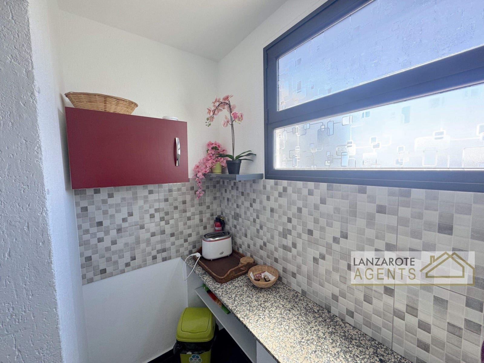 4 slaapkamer Halfvrijstaande villa te koop in Playa Blanca - € 529.000 (Ref: 8960893)