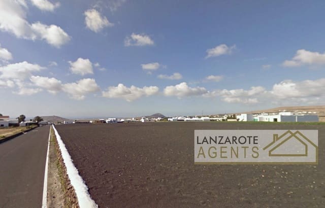 Rakentamaton maa myytävänä paikassa Teguise - 135 000 € (Ref: 8977712)