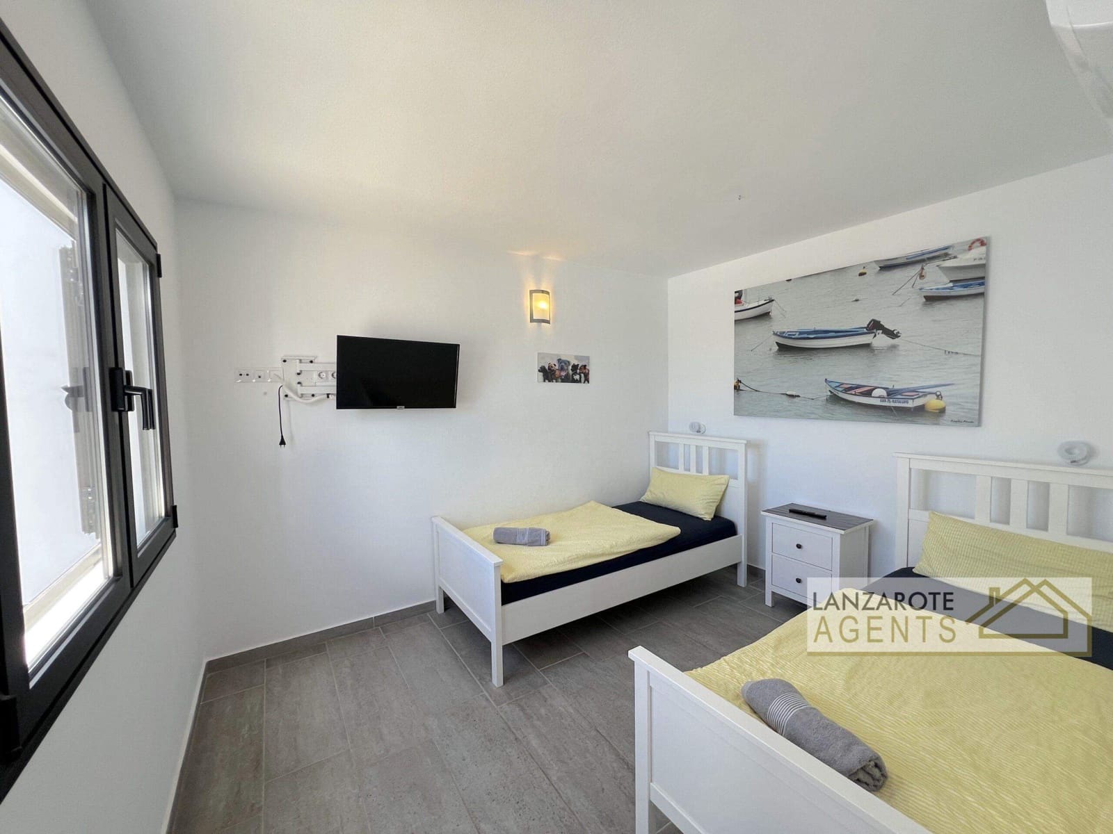 4 soveværelse Villa til salg i Playa Blanca med swimmingpool - € 575.000 (Ref: 8981837)