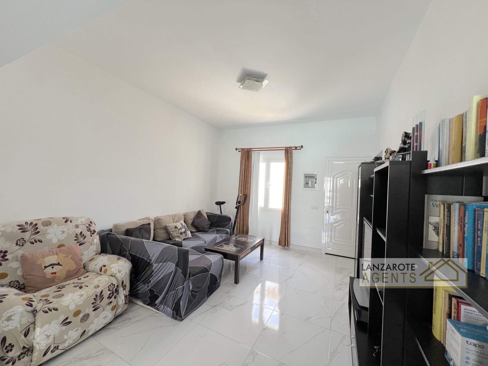 6 sypialnia Willa na sprzedaż w Playa Blanca z basenem - 645 000 € (Ref: 8997721)