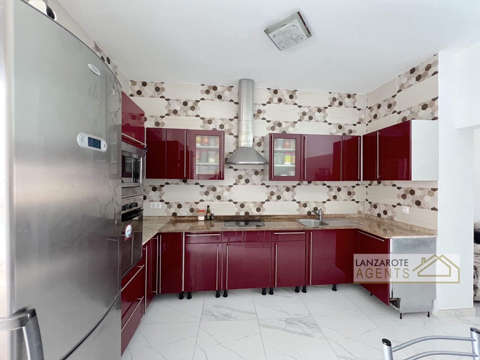 6 sypialnia Willa na sprzedaż w Playa Blanca z basenem - 645 000 € (Ref: 8997721)