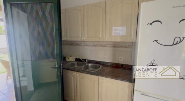 6 sypialnia Willa na sprzedaż w Playa Blanca, Yaiza z basenem - 645 000 € (Ref: 8997721)