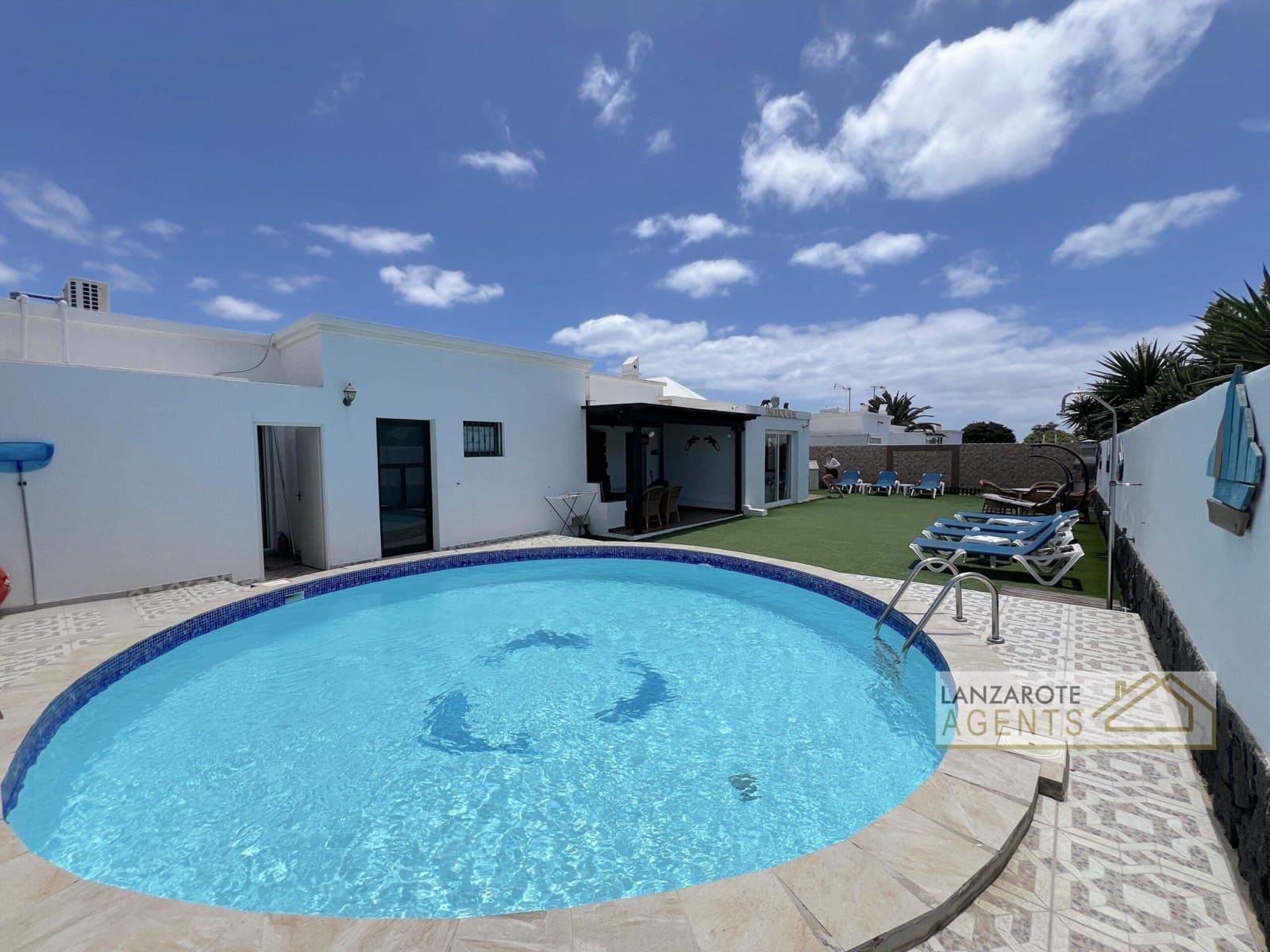 6 sypialnia Willa na sprzedaż w Playa Blanca z basenem - 645 000 € (Ref: 8997721)