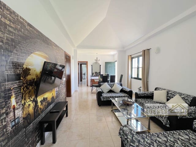 6 camera da letto Villa in vendita in Playa Blanca, Yaiza con piscina - 645.000 € (Rif: 8997721)