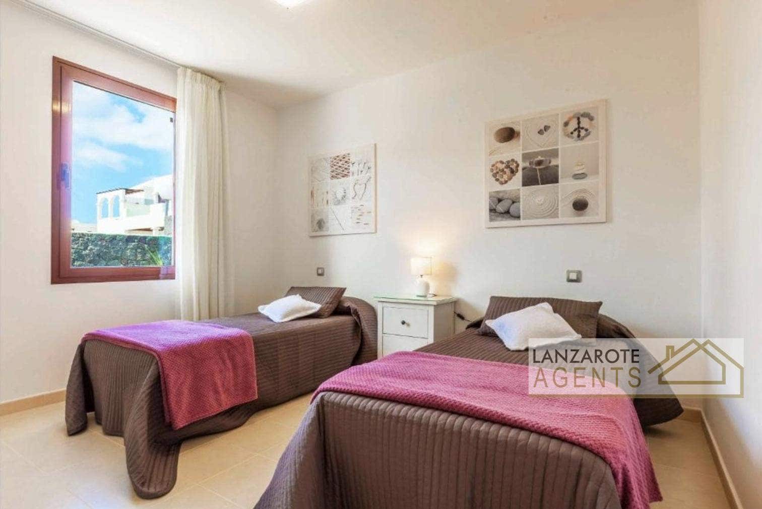 4 quarto Moradia para venda em Playa Blanca - 669 500 € (Ref: 9103590)