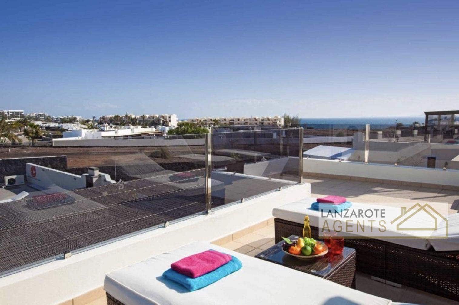 4 quarto Moradia para venda em Playa Blanca - 669 500 € (Ref: 9103590)