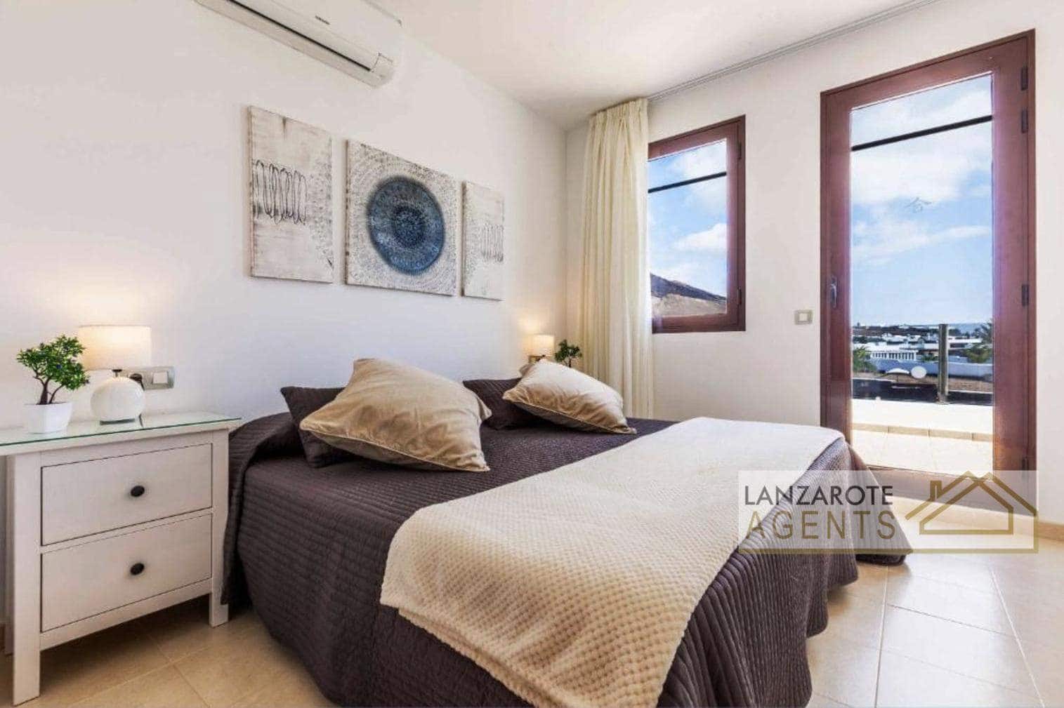 4 quarto Moradia para venda em Playa Blanca - 669 500 € (Ref: 9103590)