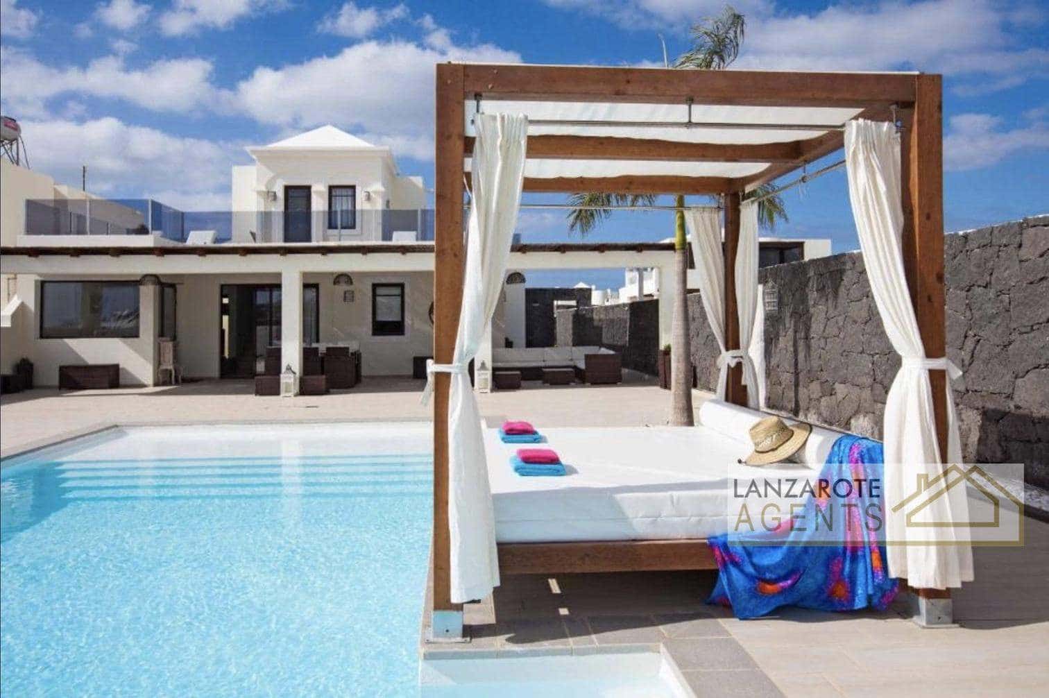 4 quarto Moradia para venda em Playa Blanca - 669 500 € (Ref: 9103590)