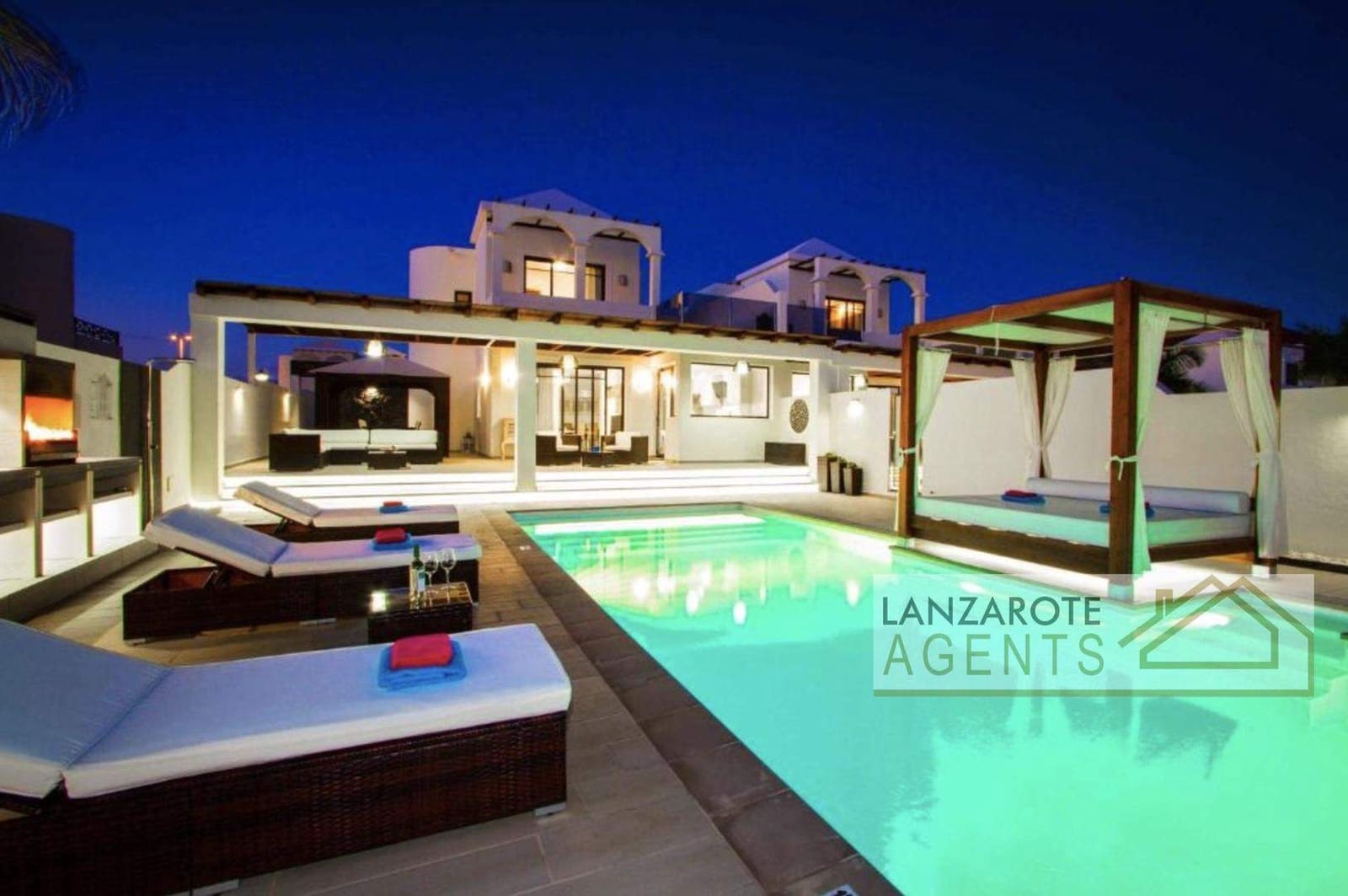 3 sypialnia Willa na sprzedaż w Playa Blanca - 597 400 € (Ref: 9103591)