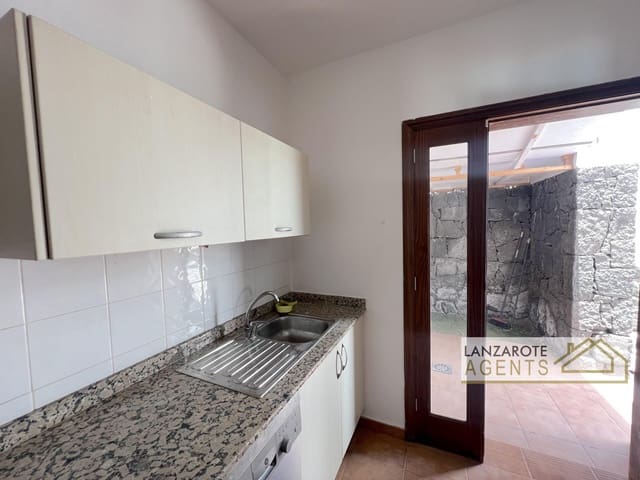 3 Zimmer Villa zu verkaufen in Playa Blanca, Yaiza - 385.000 € (Ref: 9166537)