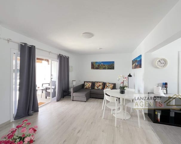 2 sovrum Villa till salu i Playa Blanca, Yaiza - 415 000 € (Ref: 9176974)