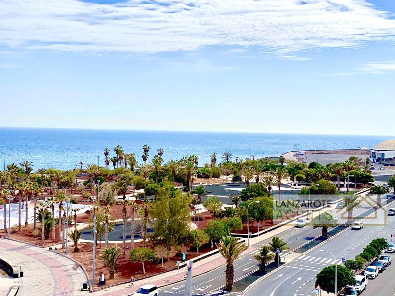 2 soverom Leilighet til salgs i Arrecife med garasje - € 295 000 (Ref: 9186023)