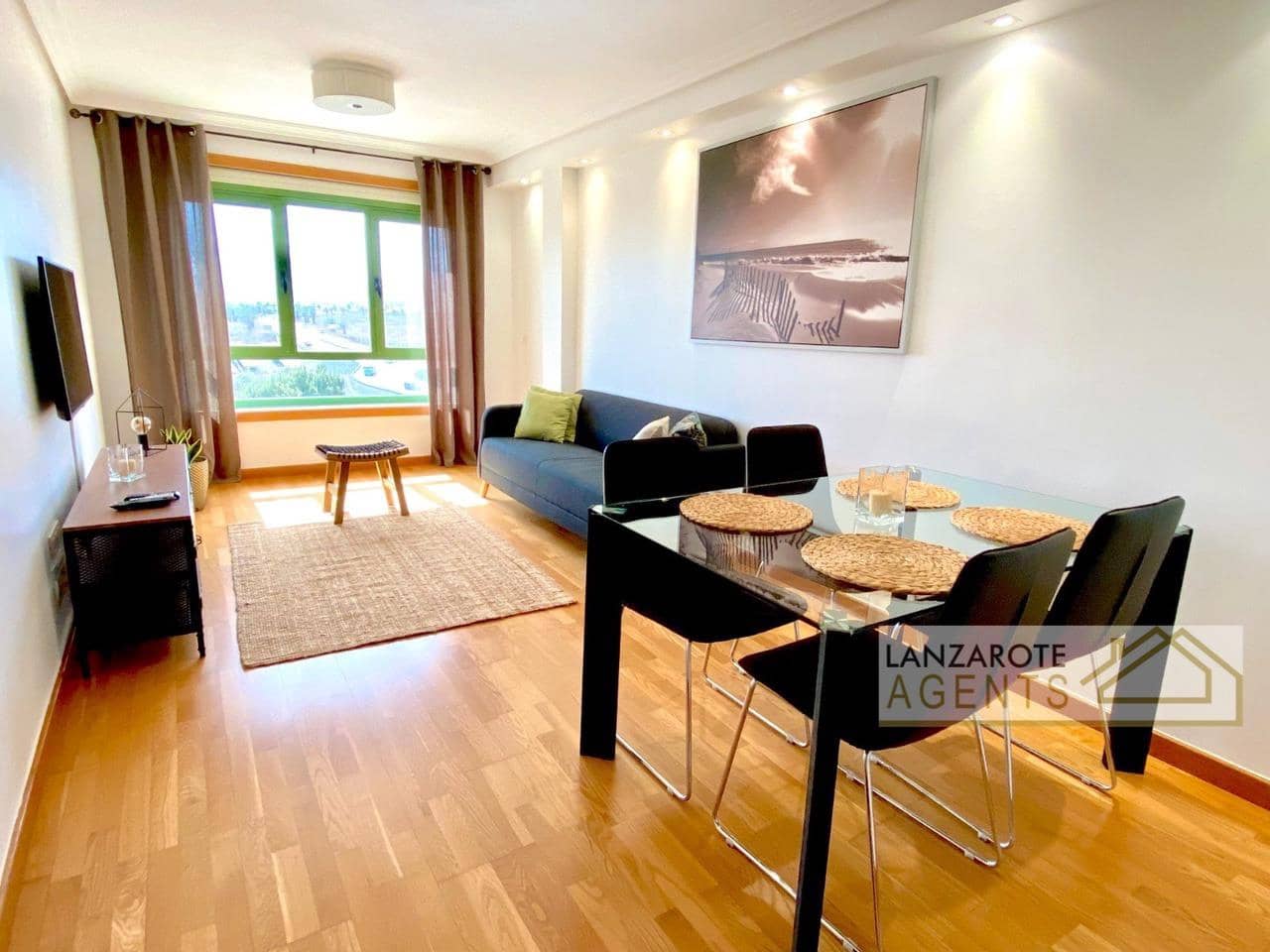 2 soverom Leilighet til salgs i Arrecife med garasje - € 295 000 (Ref: 9186023)