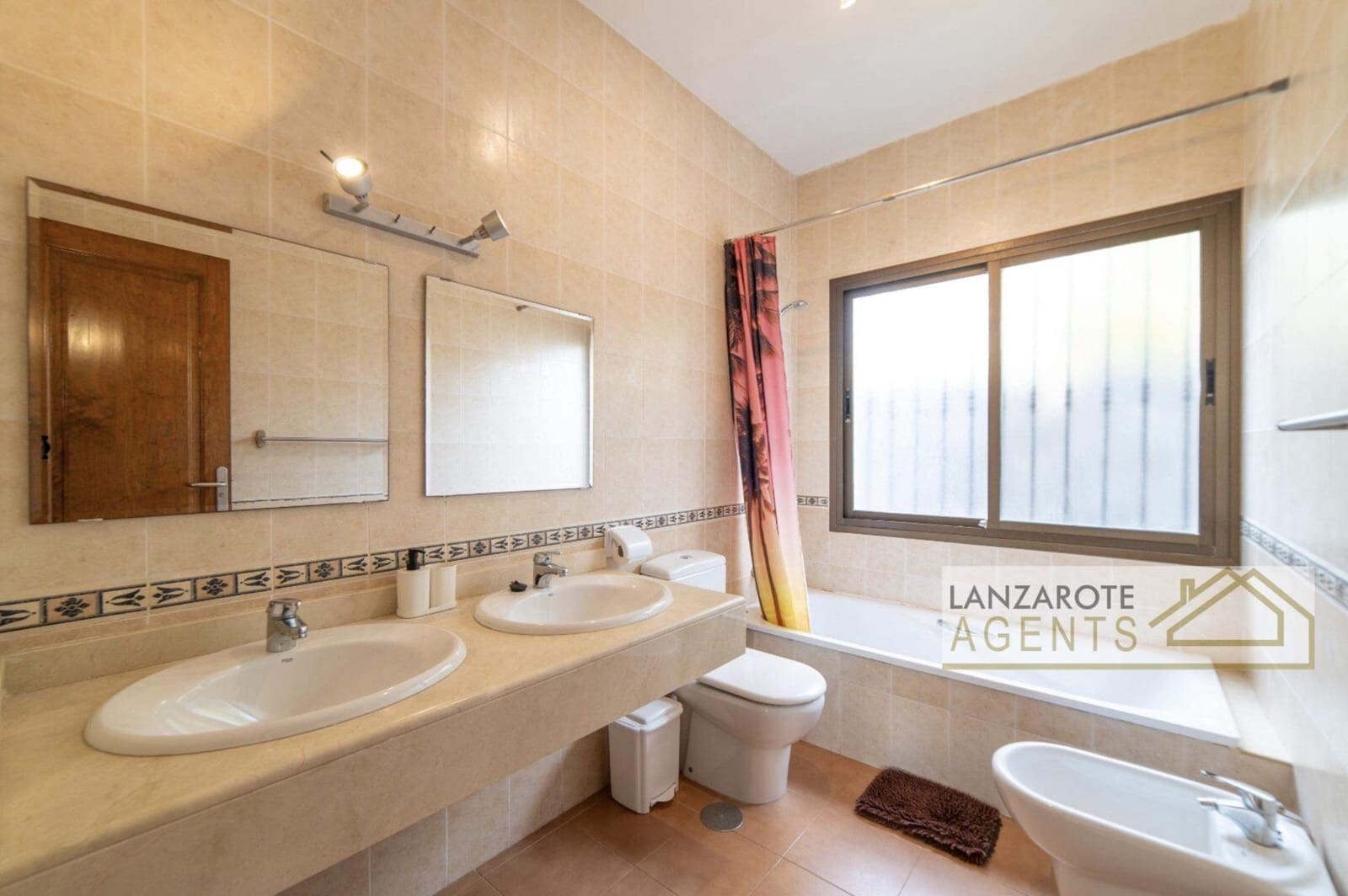 3 camera da letto Villa in vendita in Playa Blanca - 525.000 € (Rif: 9298868)