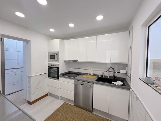 2 soveværelse Villa til salg i Playa Blanca, Yaiza - € 475.000 (Ref: 9311967)