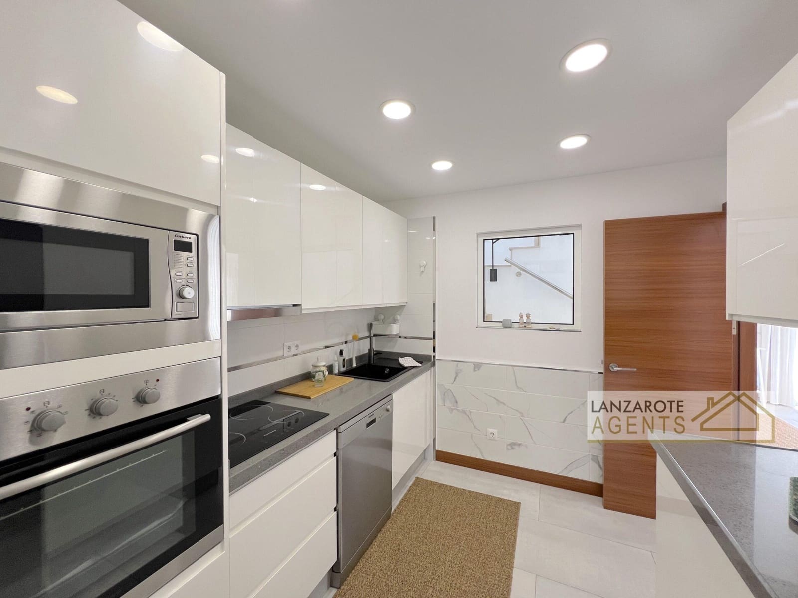 2 Zimmer Villa zu verkaufen in Playa Blanca - 465.000 € (Ref: 9311967)