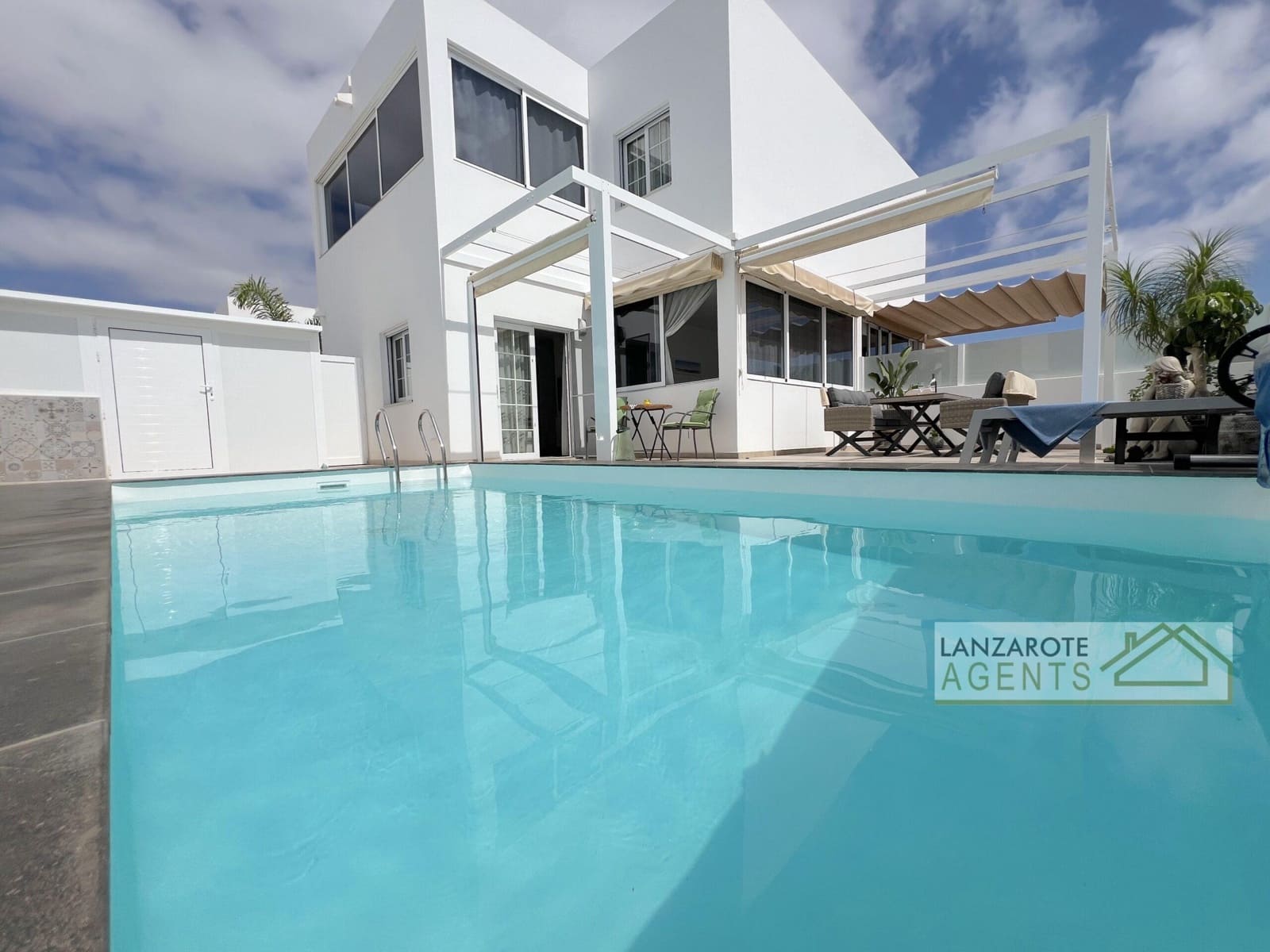 2 Zimmer Villa zu verkaufen in Playa Blanca - 465.000 € (Ref: 9311967)