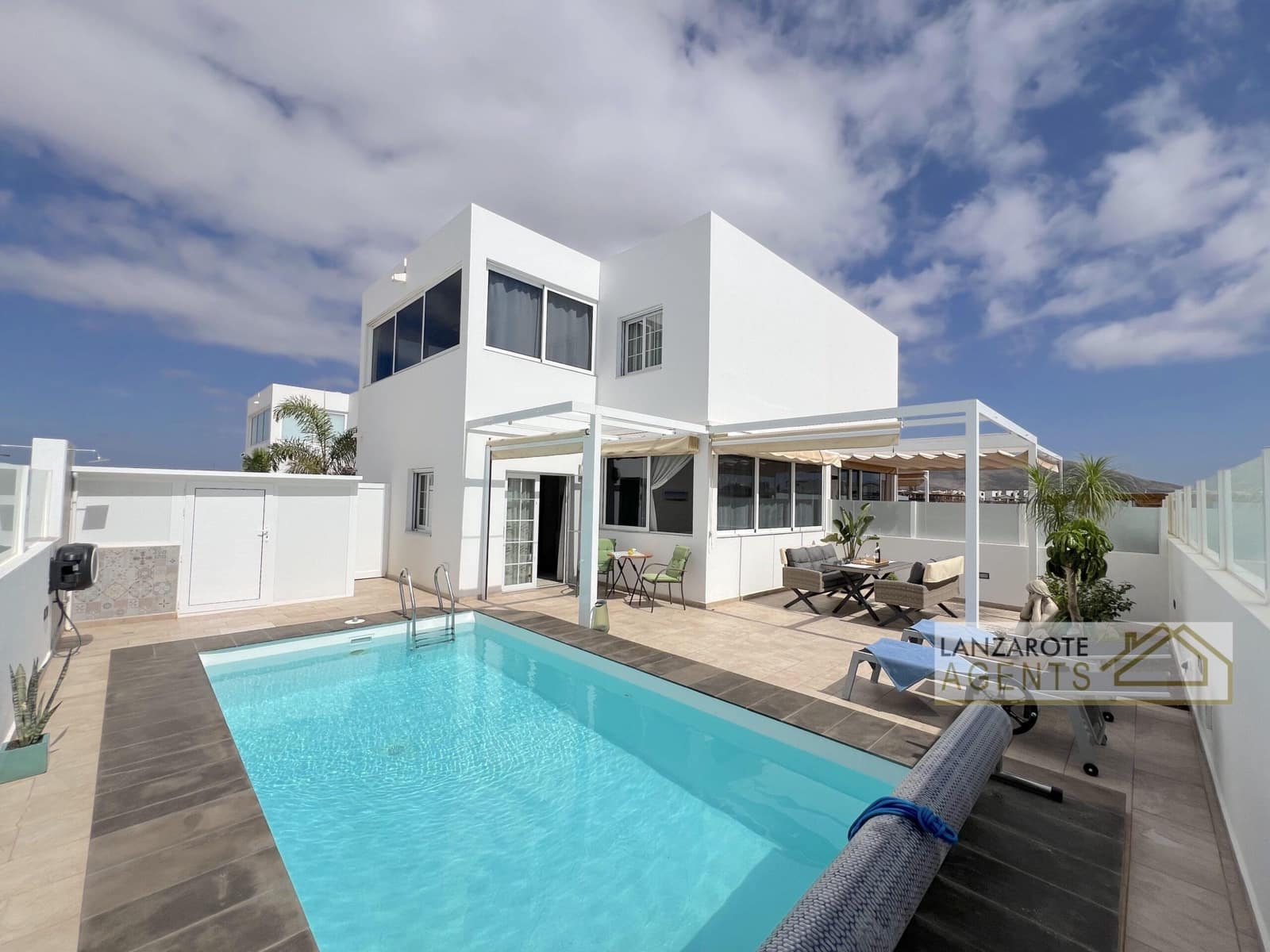 2 Zimmer Villa zu verkaufen in Playa Blanca - 465.000 € (Ref: 9311967)